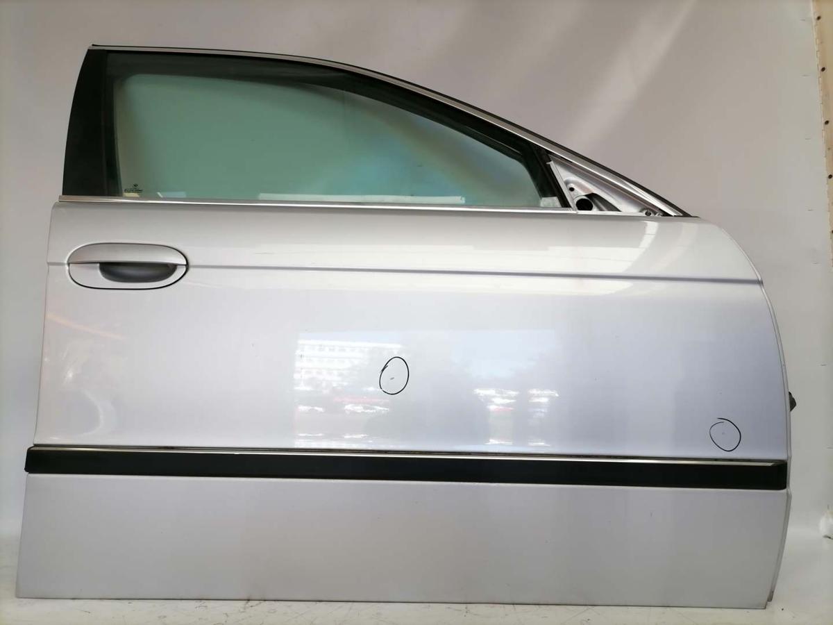 BMW 5er E39 original Tür vorn rechts 354 Titansilbermetallic Bj.1999